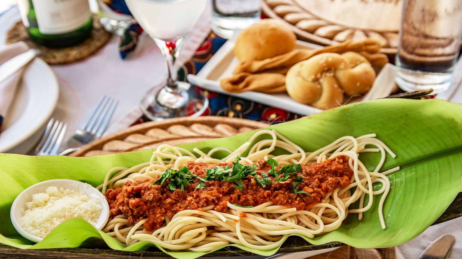 restaurants-restaurants