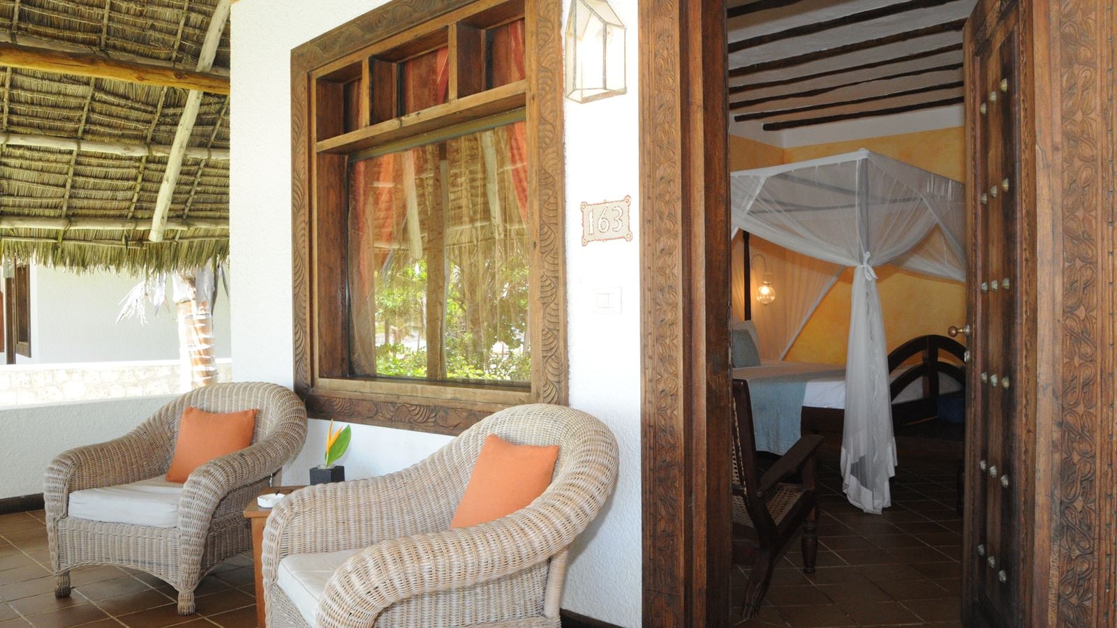 rooms-deluxe-ocean-view