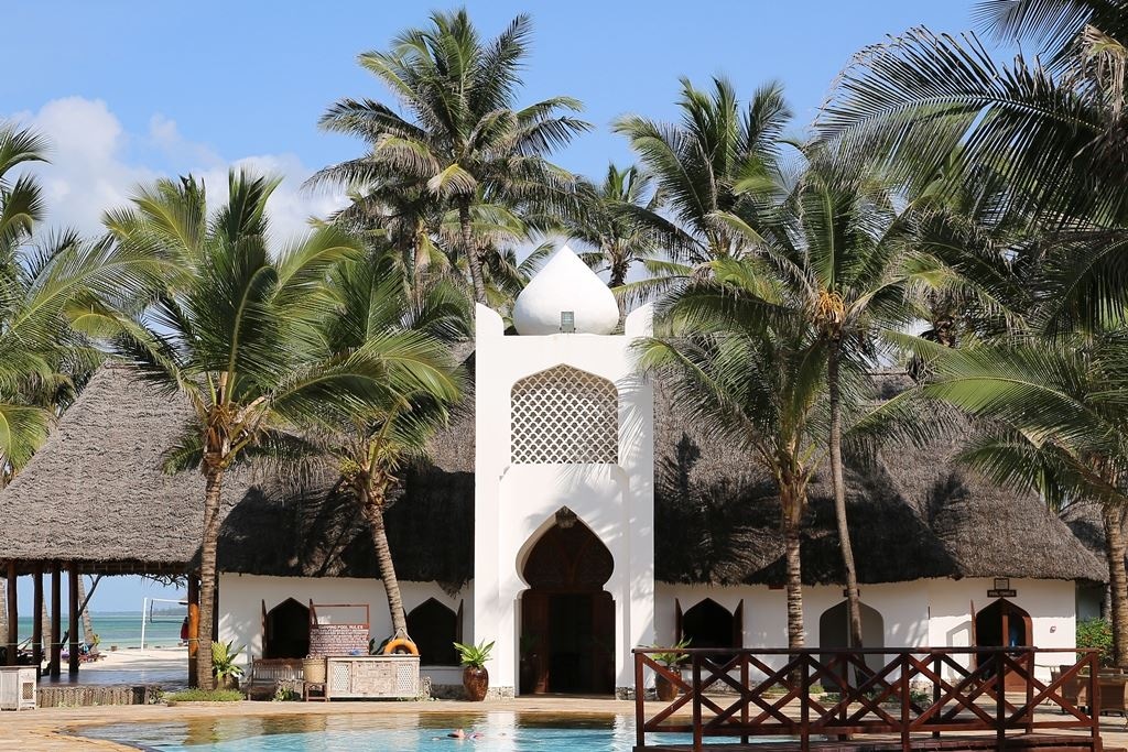 restaurants-casablanca-lounge