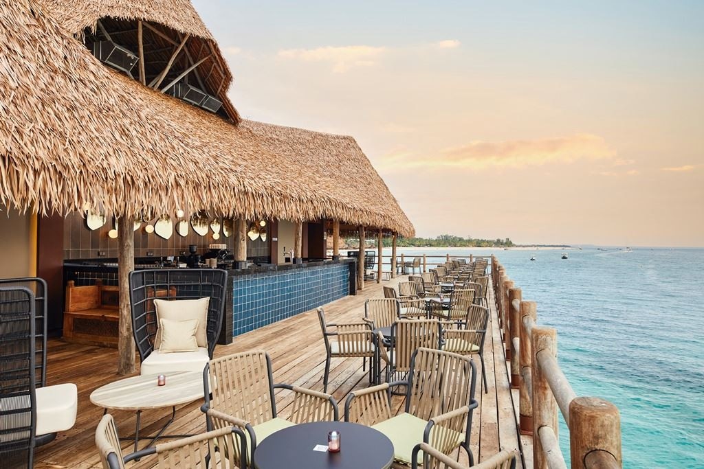 bars-beach-bar-bahari