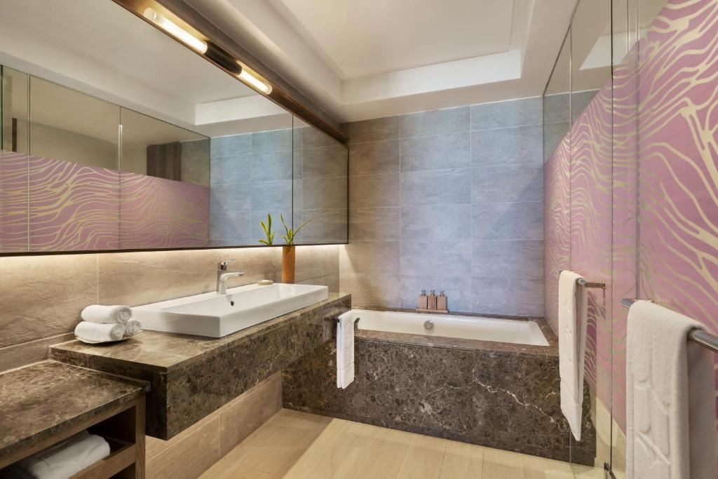 rooms-junior-suites-hibiscus-ocean-view