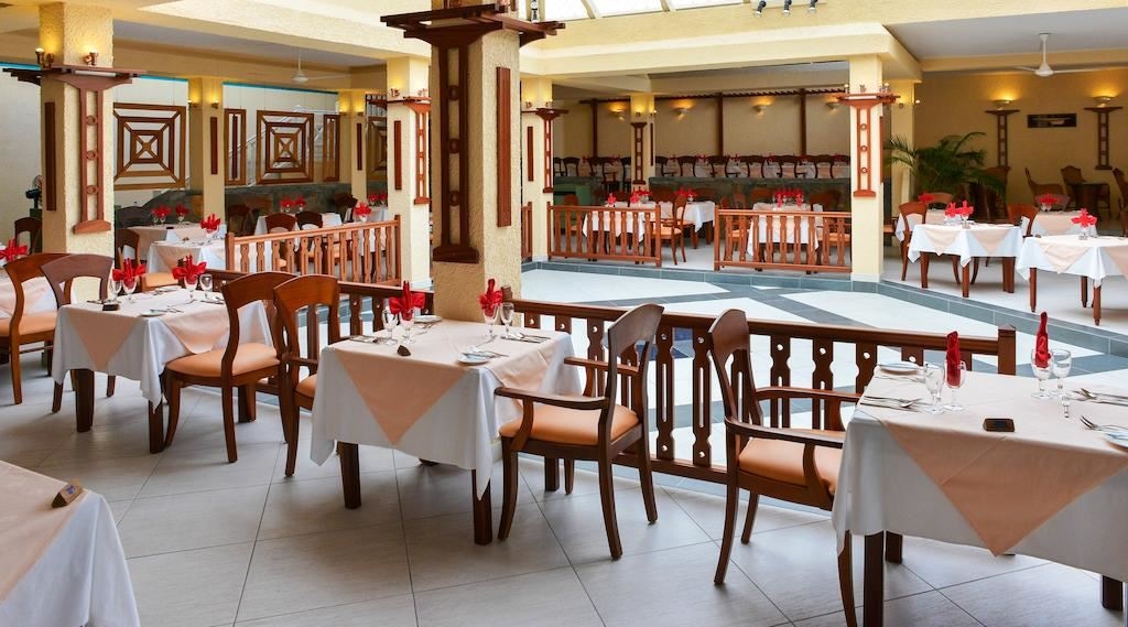 restaurants-the-restaurant