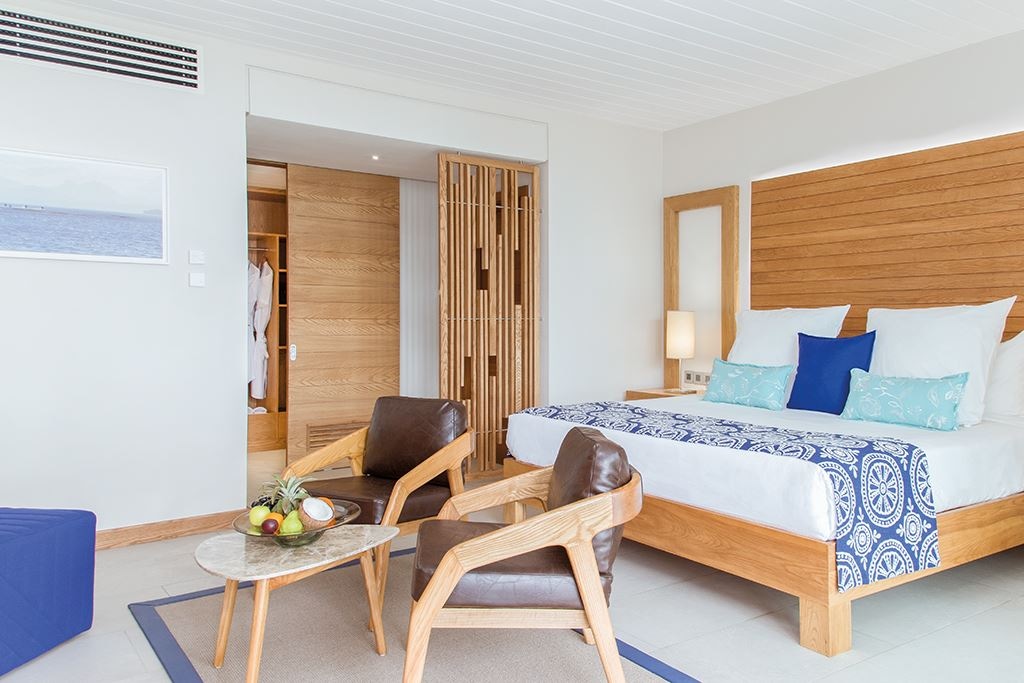 rooms-paradise-beachfront-room