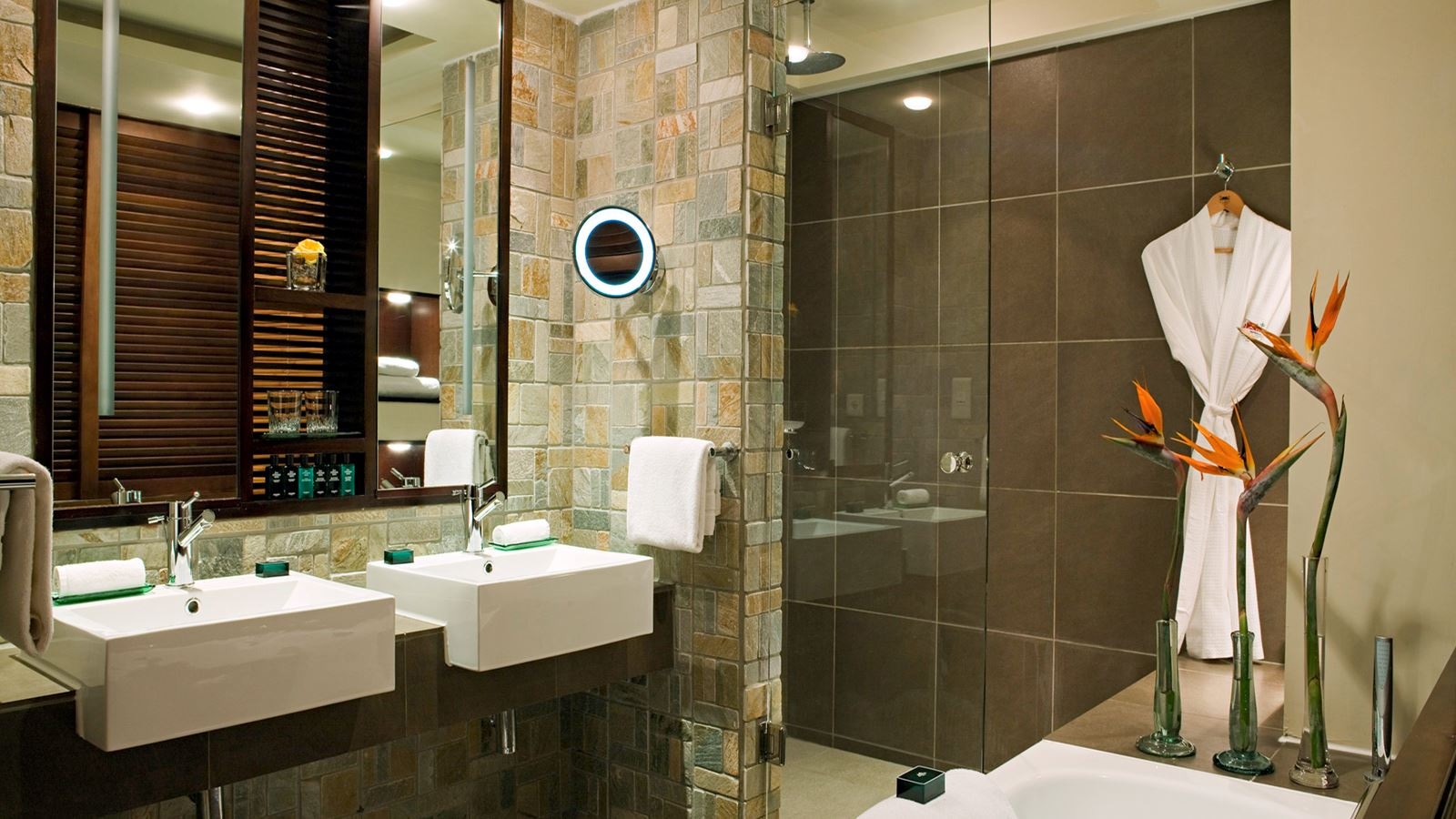 rooms-luxury-rooms