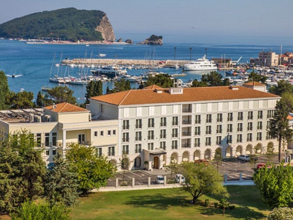general-main-building