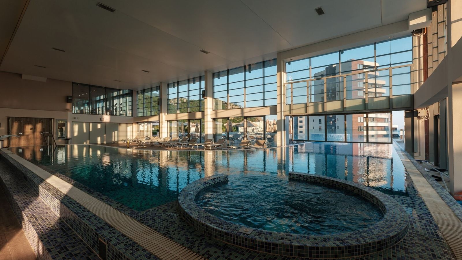 pools-indoor-pool