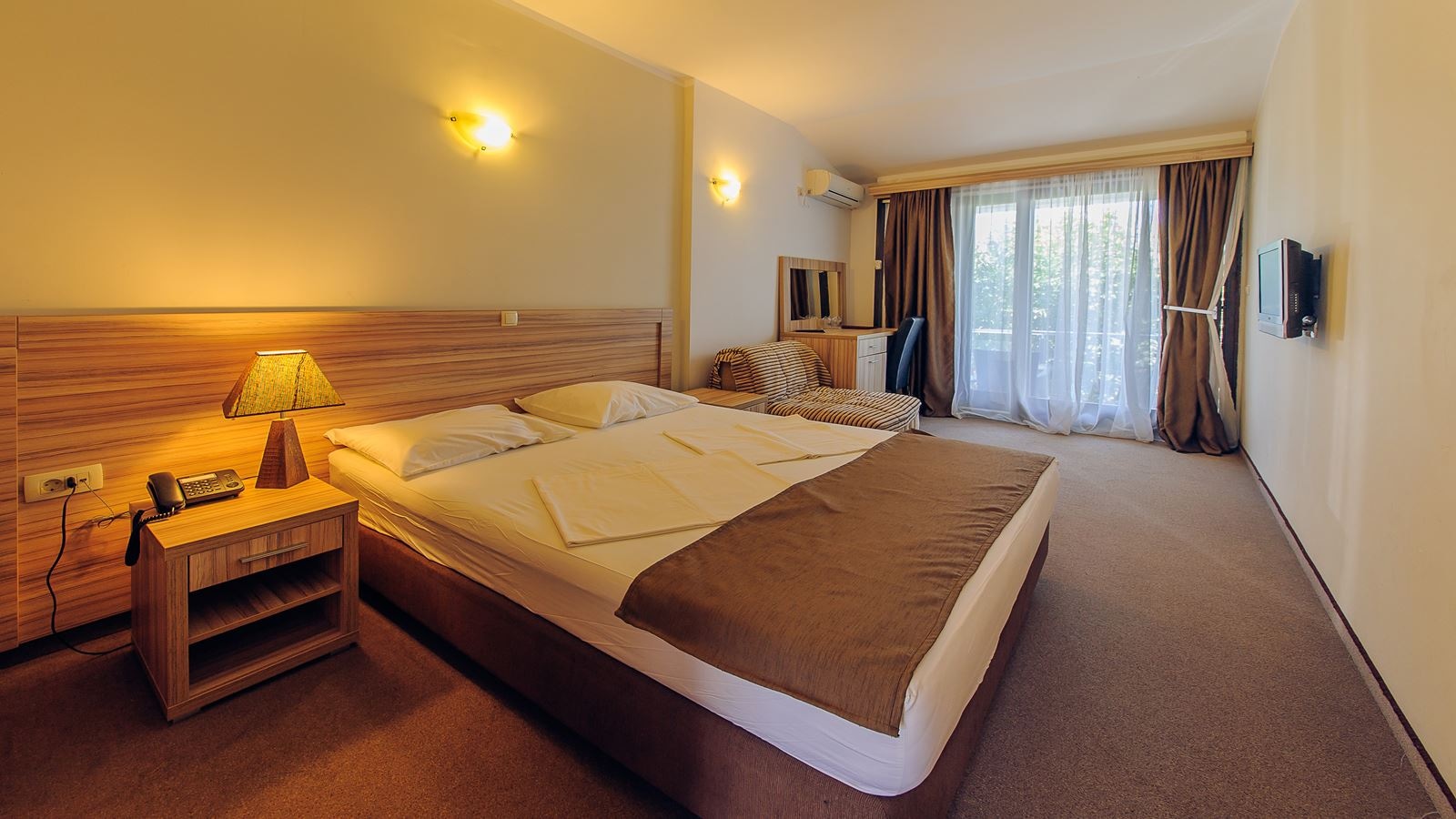 rooms-standard-room-in-villas-single-use
