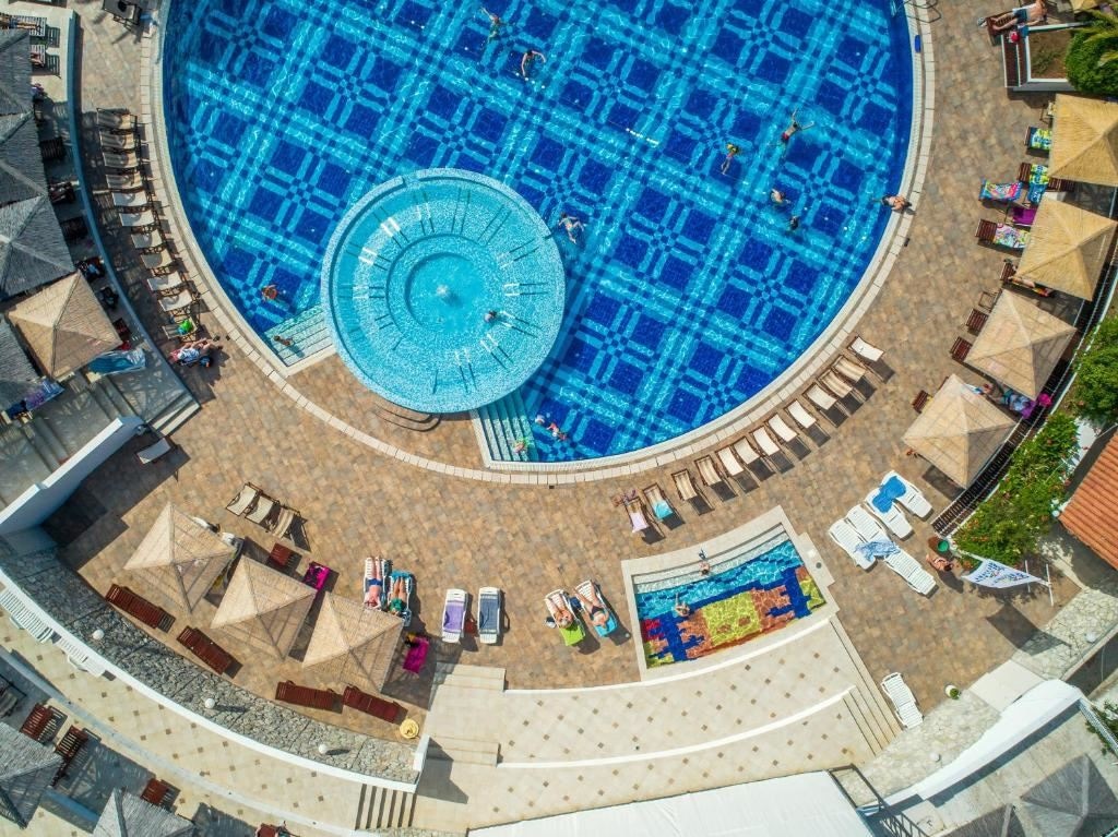 pools-pools