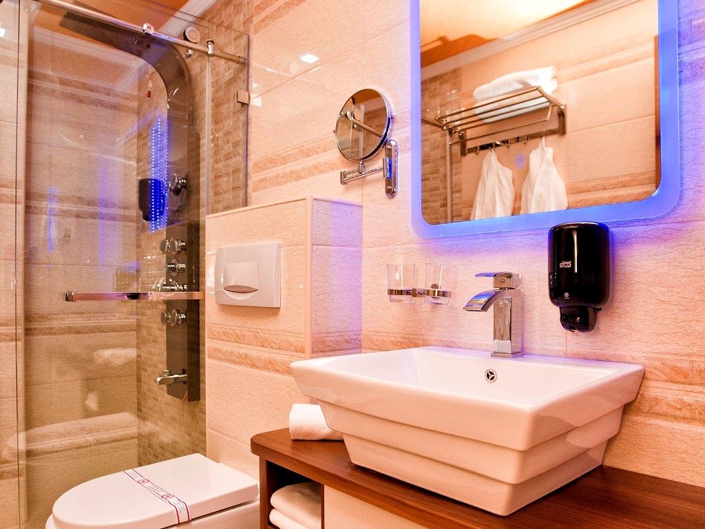 rooms-suite-park-view