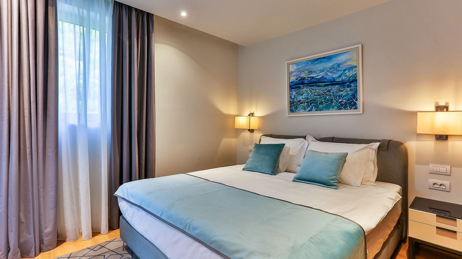 rooms-deluxe-suite