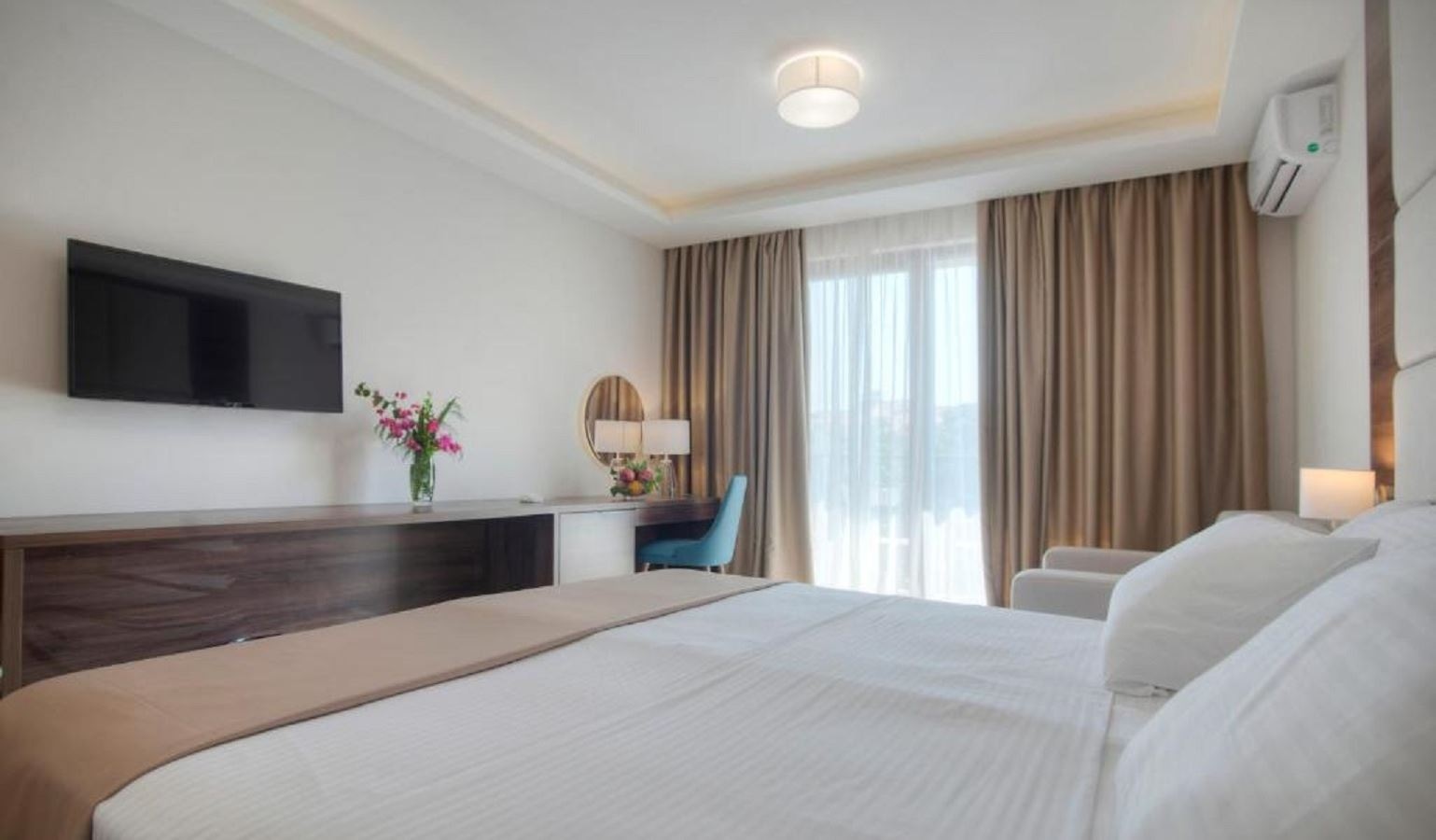 rooms-standard-double-room-with-extra-bed