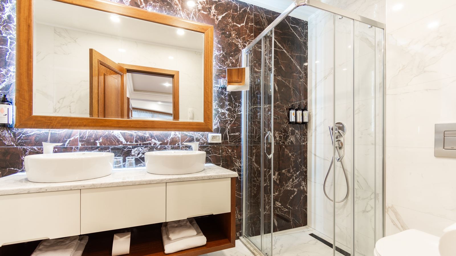 rooms-family-suite