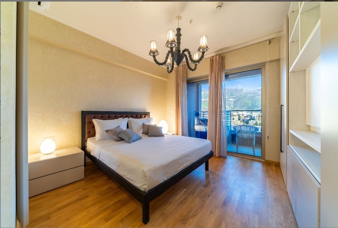 rooms-three-bedroom-apartment-sea-view