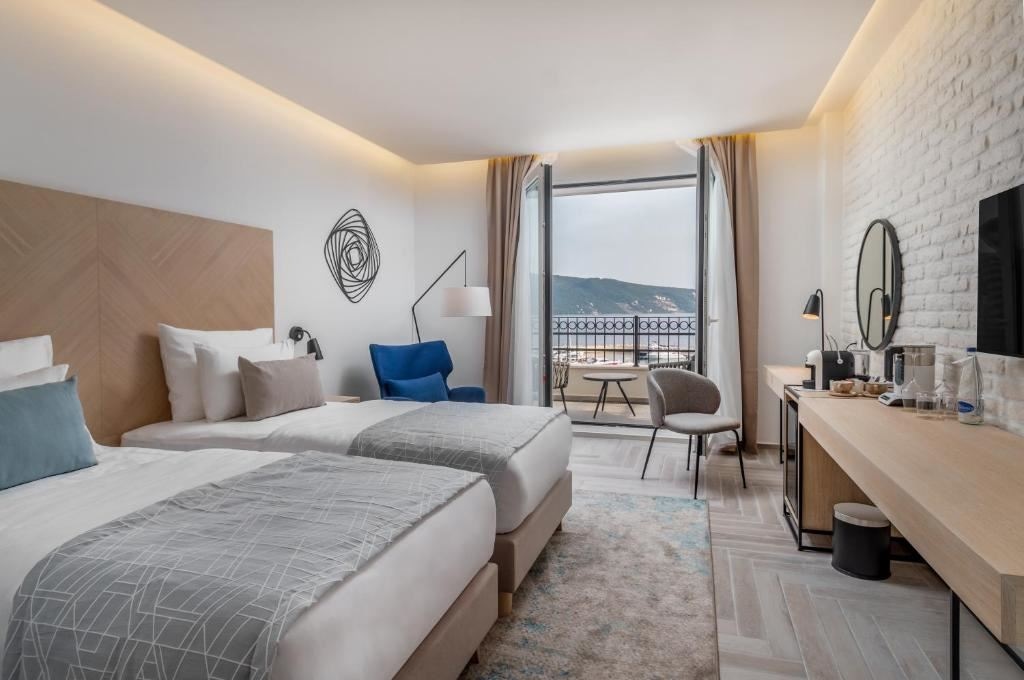 rooms-superior-room-sea-view