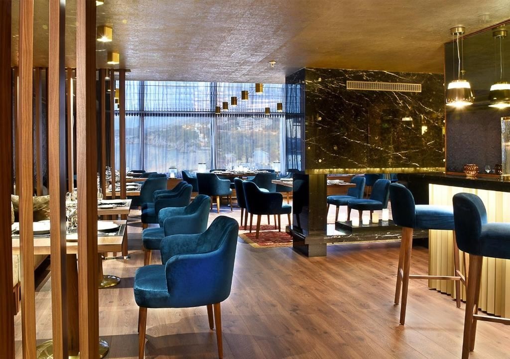 restaurants-maestral-club