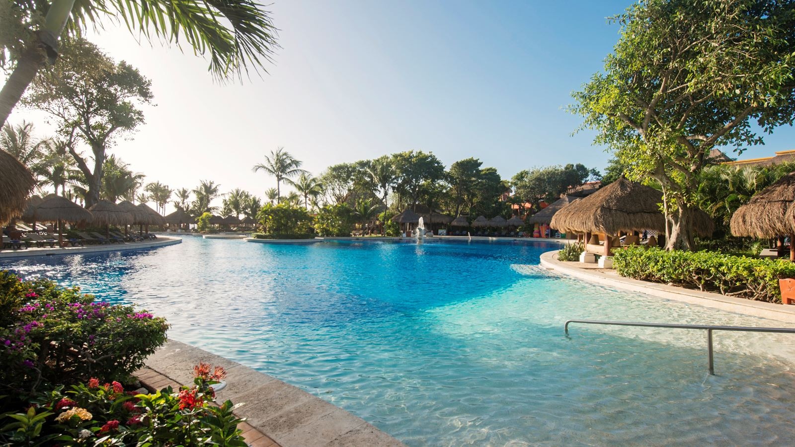 pools-outdoor-pool