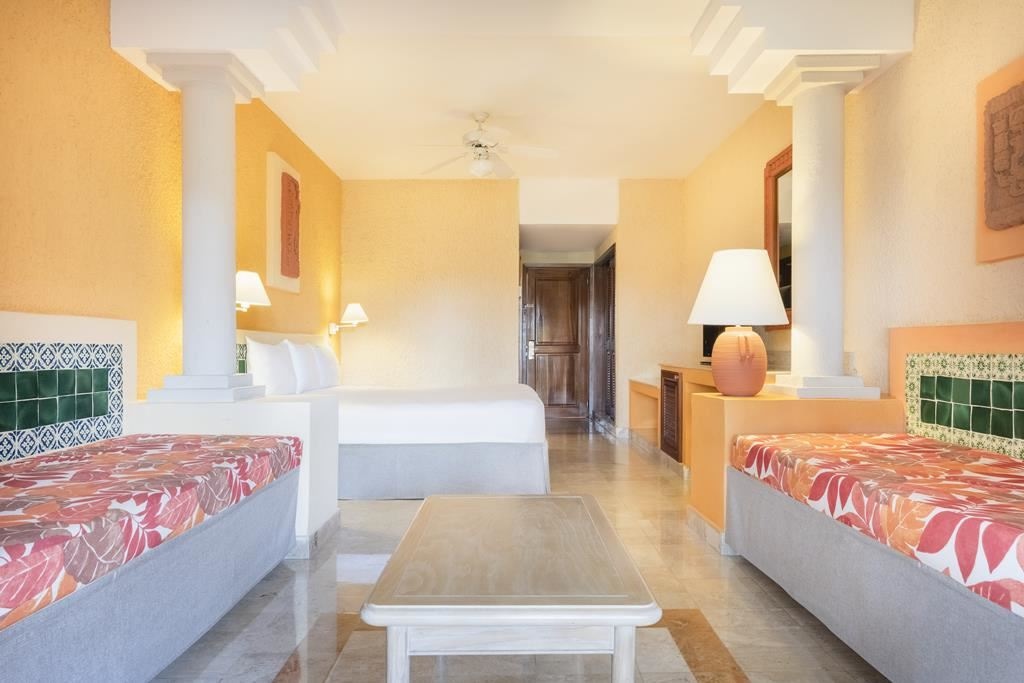 rooms-junior-suite