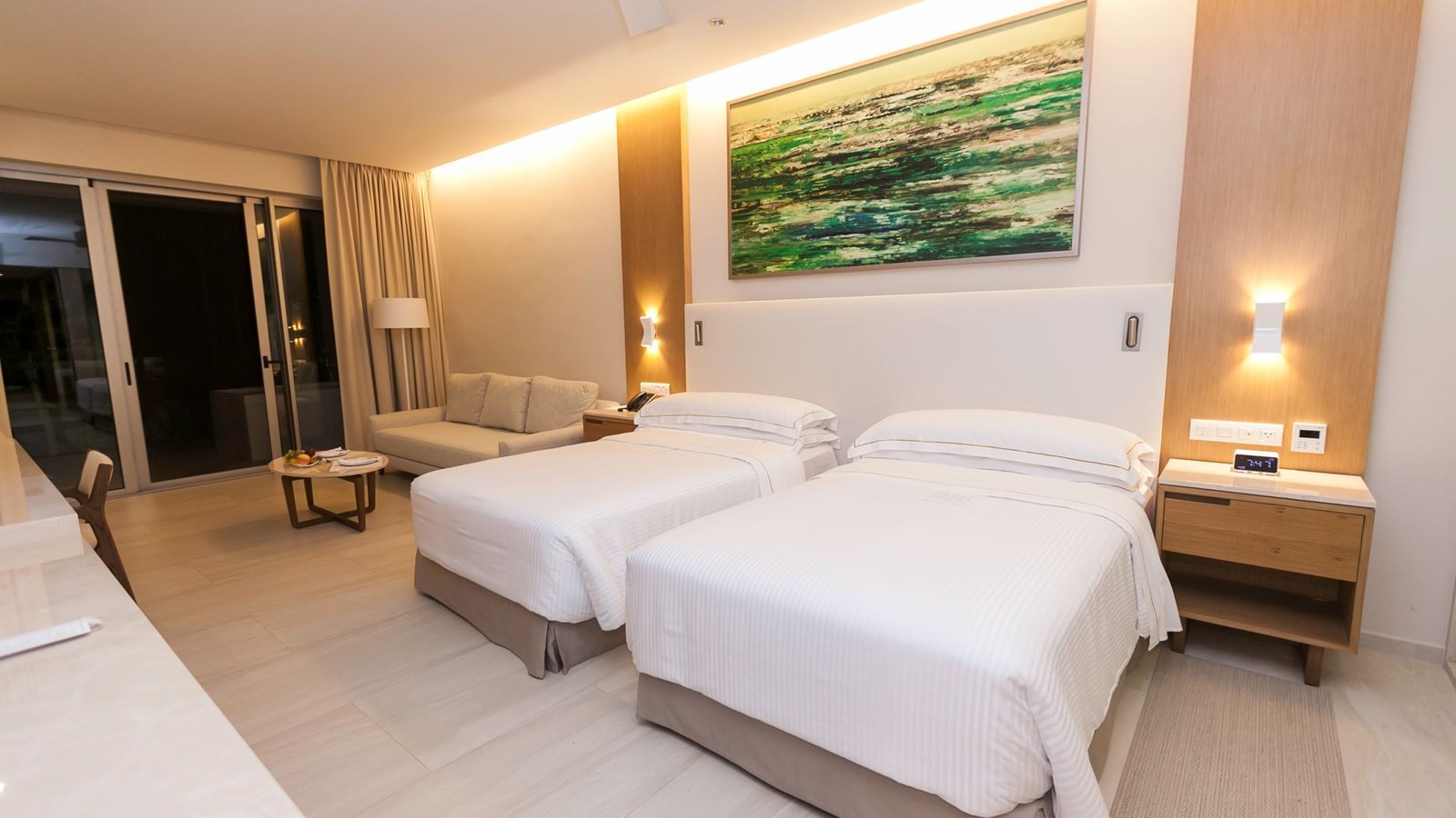 rooms-junior-suite