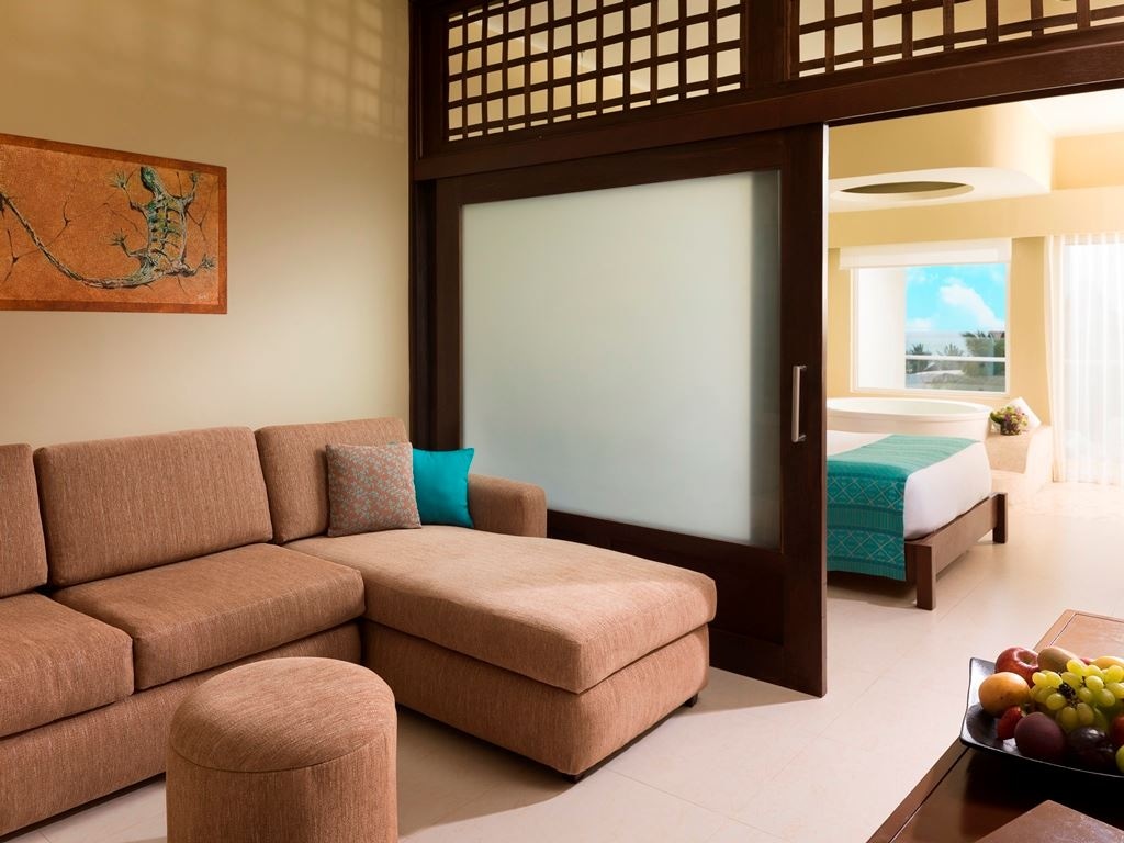 rooms-family-ocean-view-suite