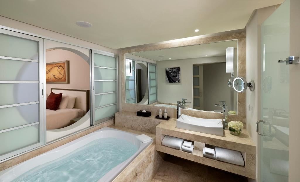 rooms-suite--nature-view