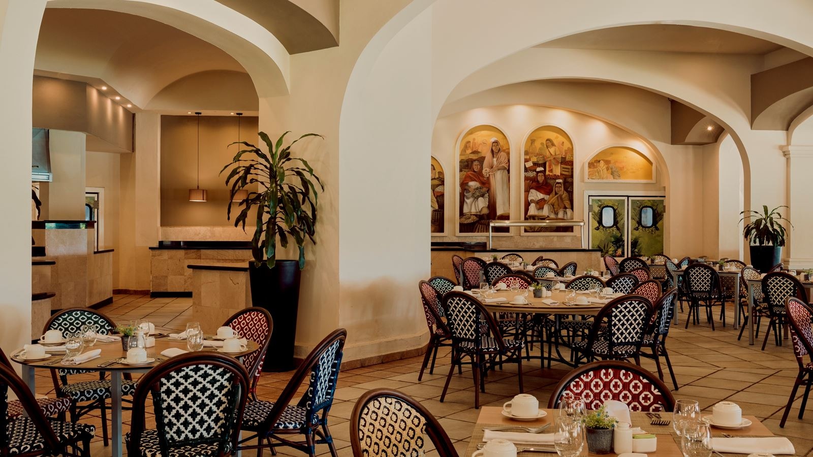 restaurants-bloved-restaurant-privileged-guets-only