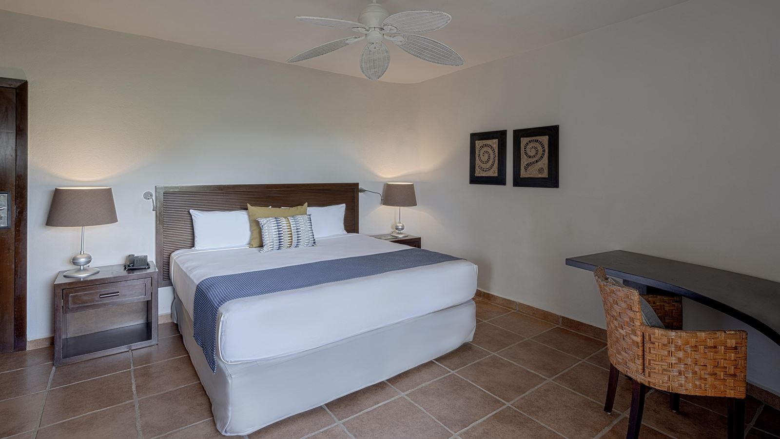 rooms-premium-room