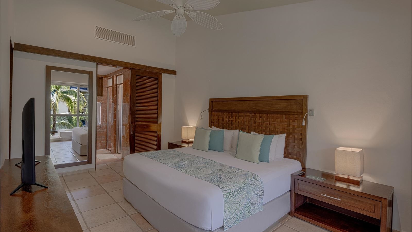 rooms-privileged-suite