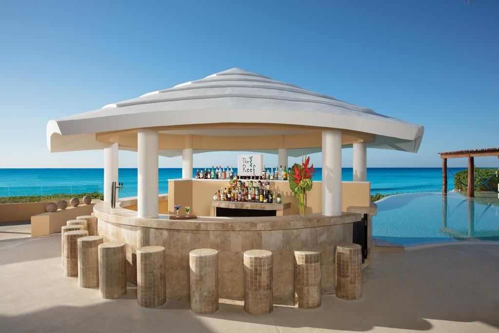 bars-the-reef