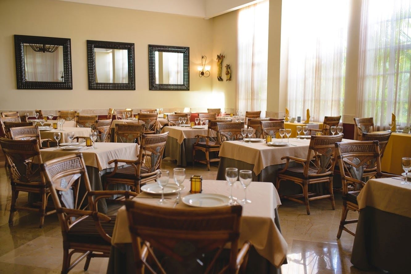 restaurants-adelita