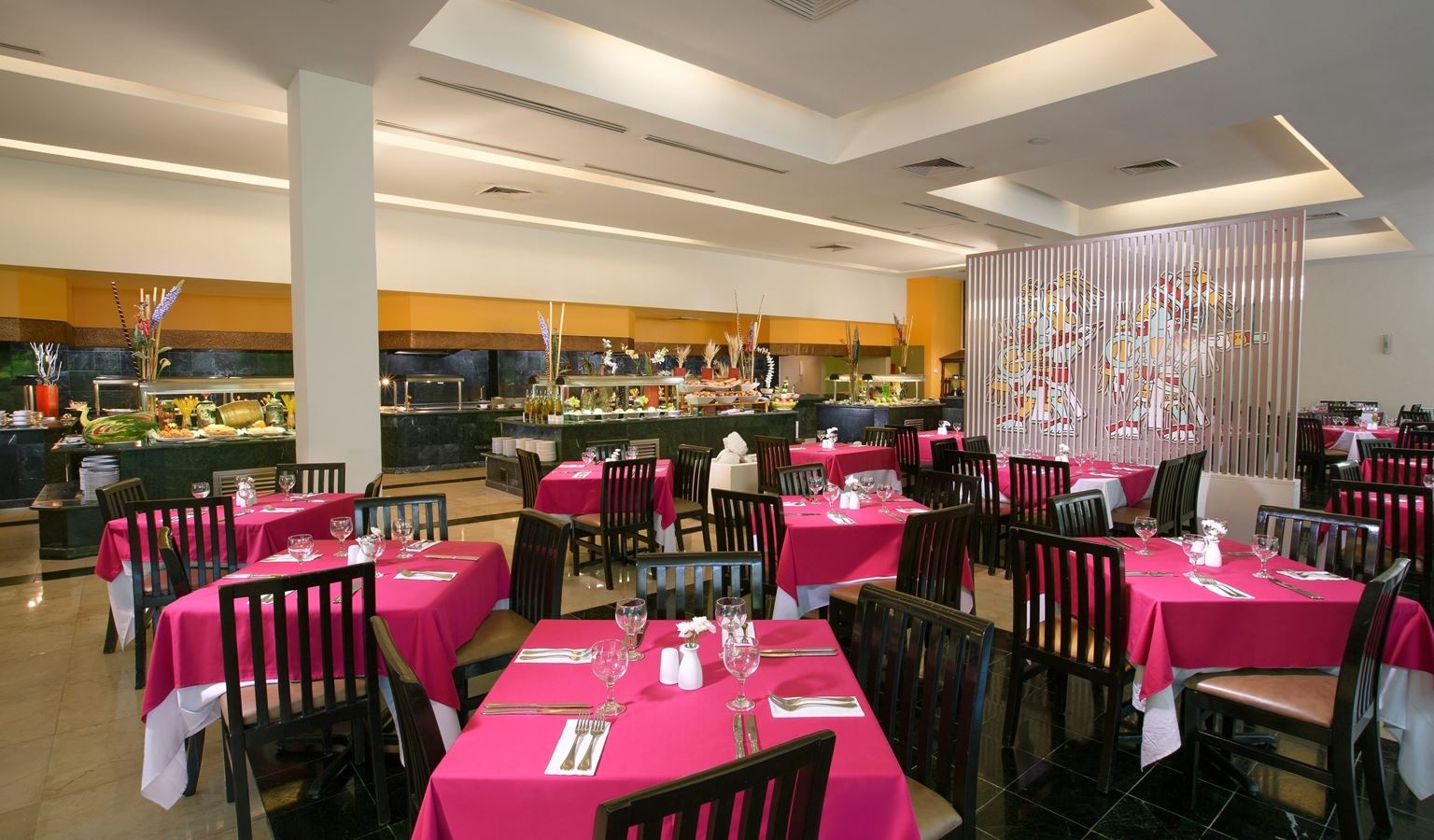 restaurants-tun-kul