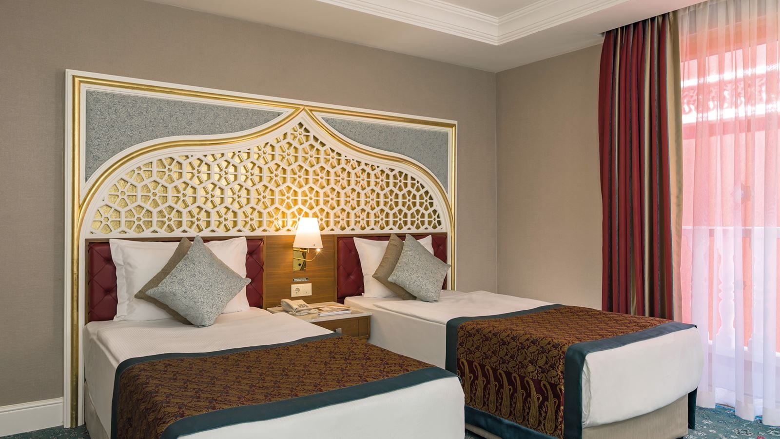 rooms-standard-room