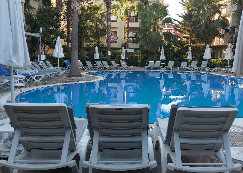 pools-pools
