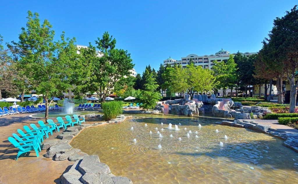 water-park-water-park