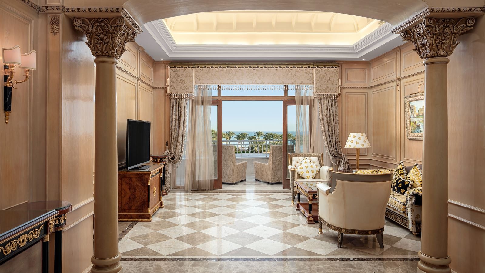 rooms-royale-suite