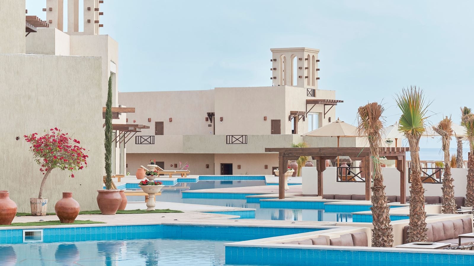 pools-outdoor-pool