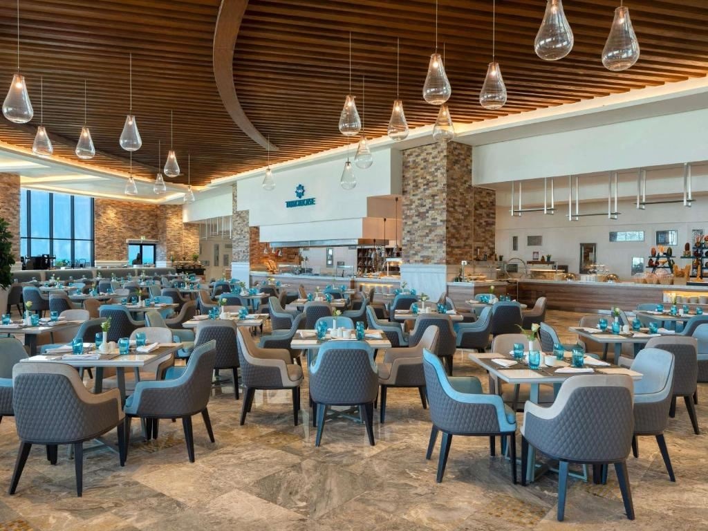 restaurants-restaurants