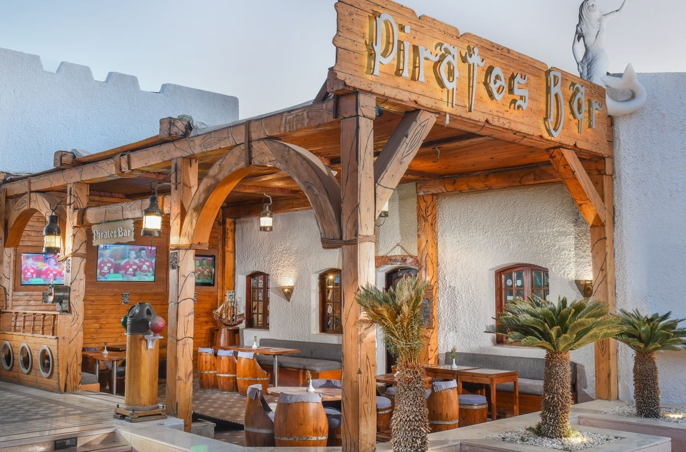 bars-pirates-bar