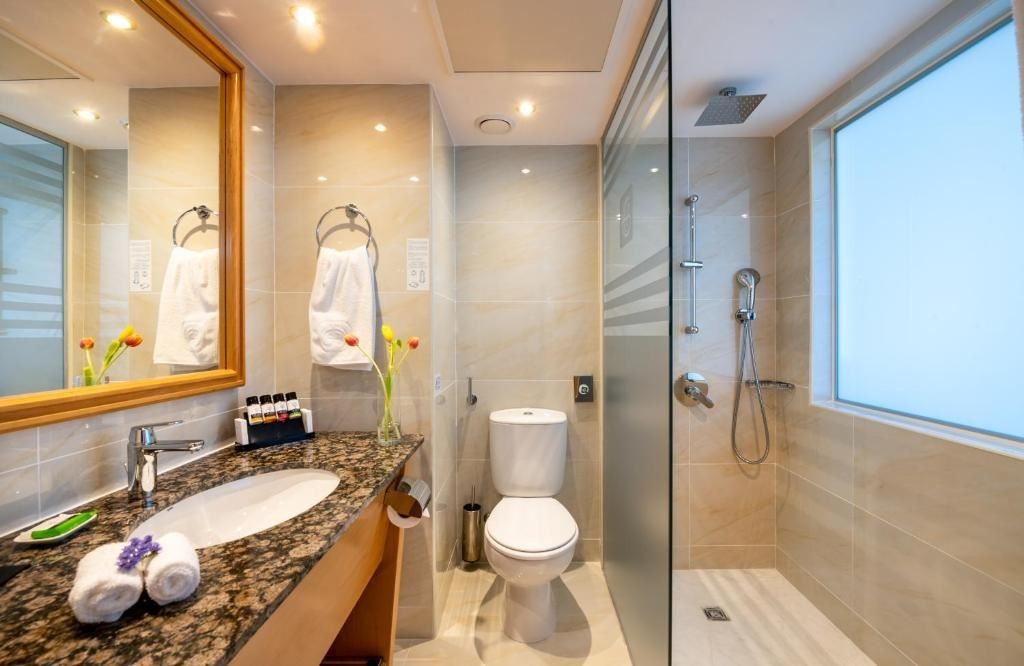 rooms-elite-deluxe-superior-room-seaview-balcony-or-terrace