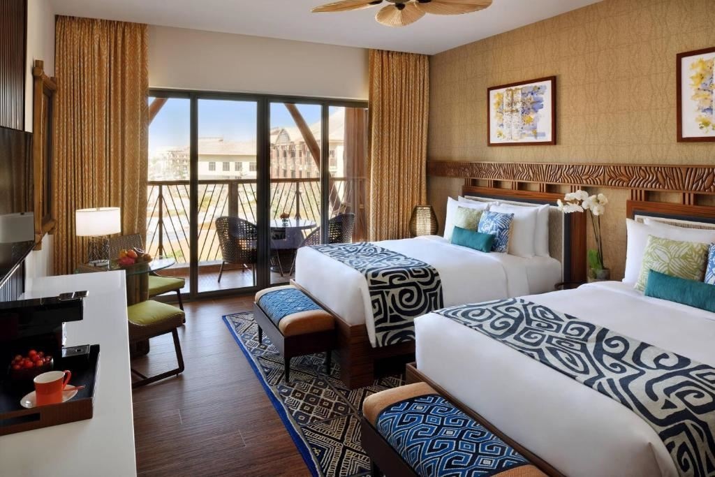 rooms-deluxe-twin-room-pool-view