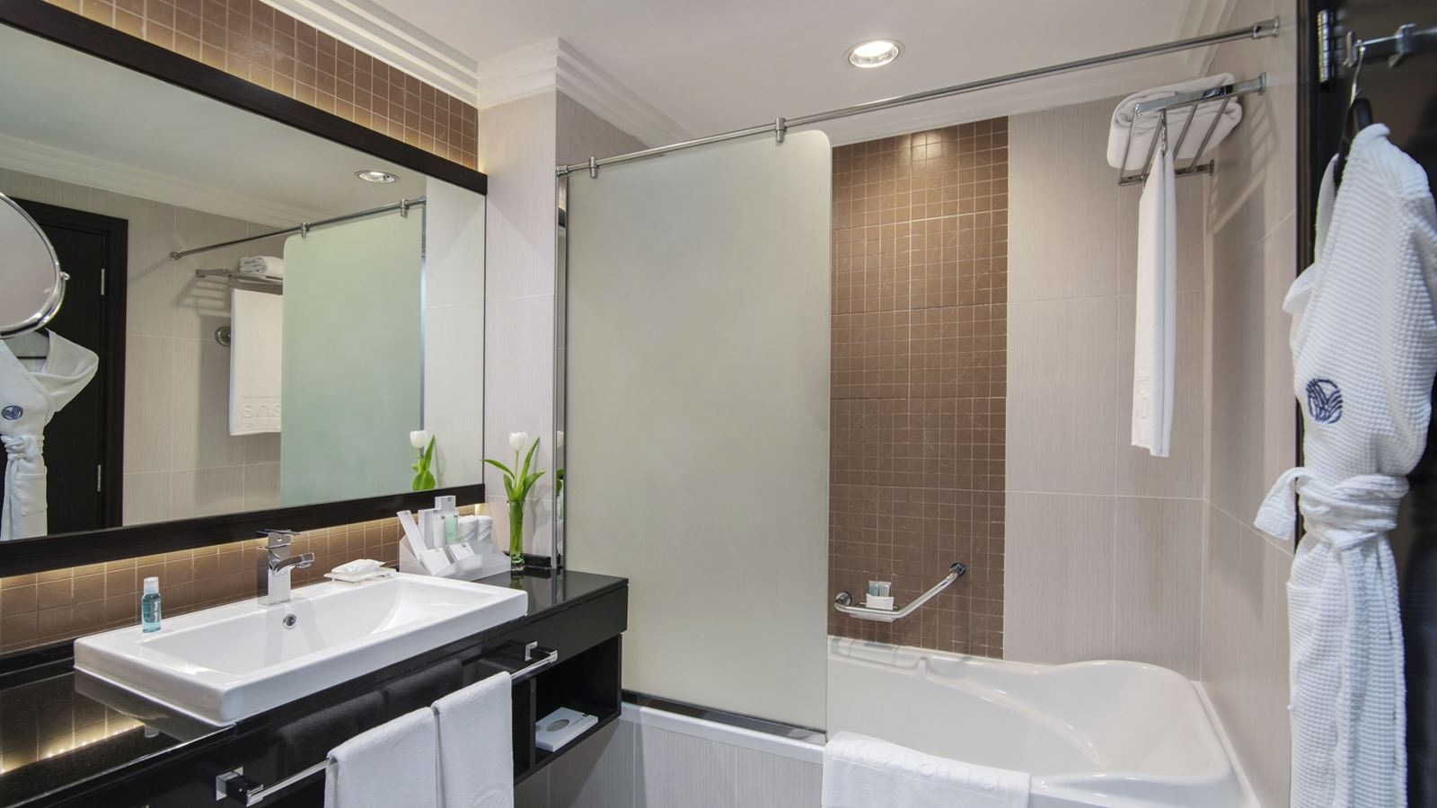 rooms-guest-room