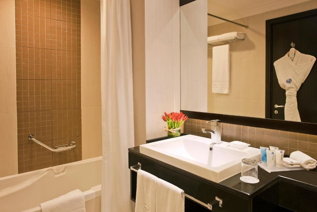 rooms-club-concept--one-bedroom-suite