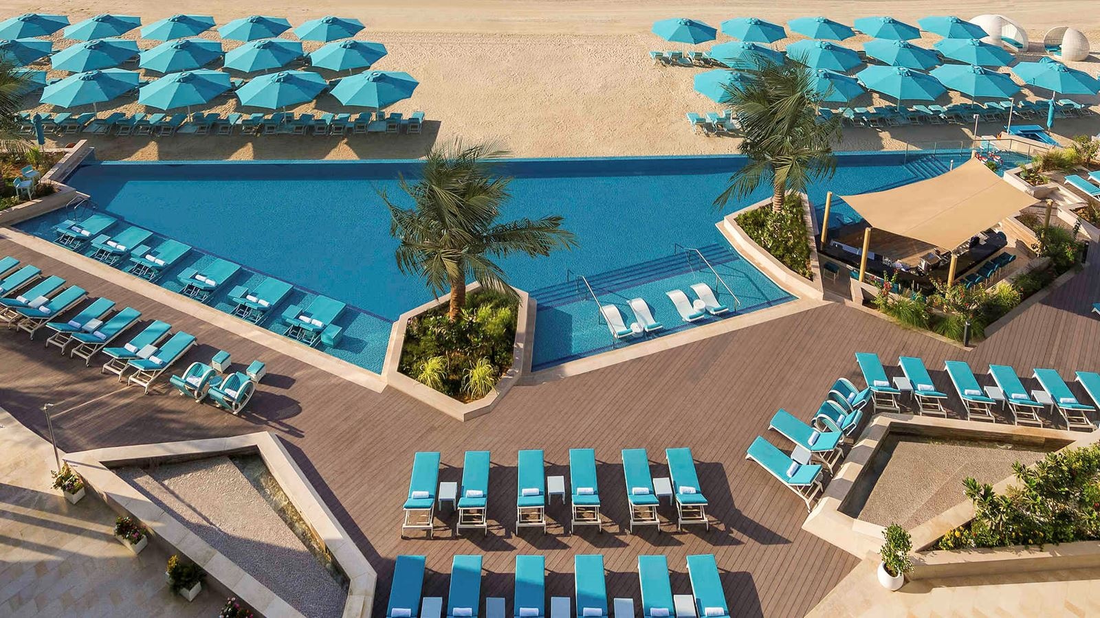 beach-outdoor-pool