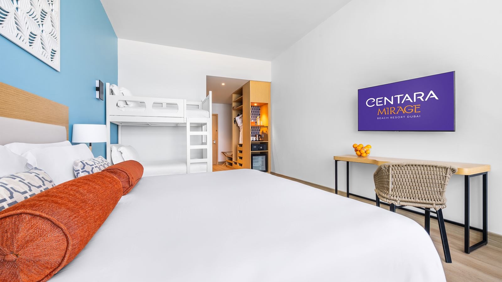 rooms-mirage-superior-room-sea-view-w-bunk-beds