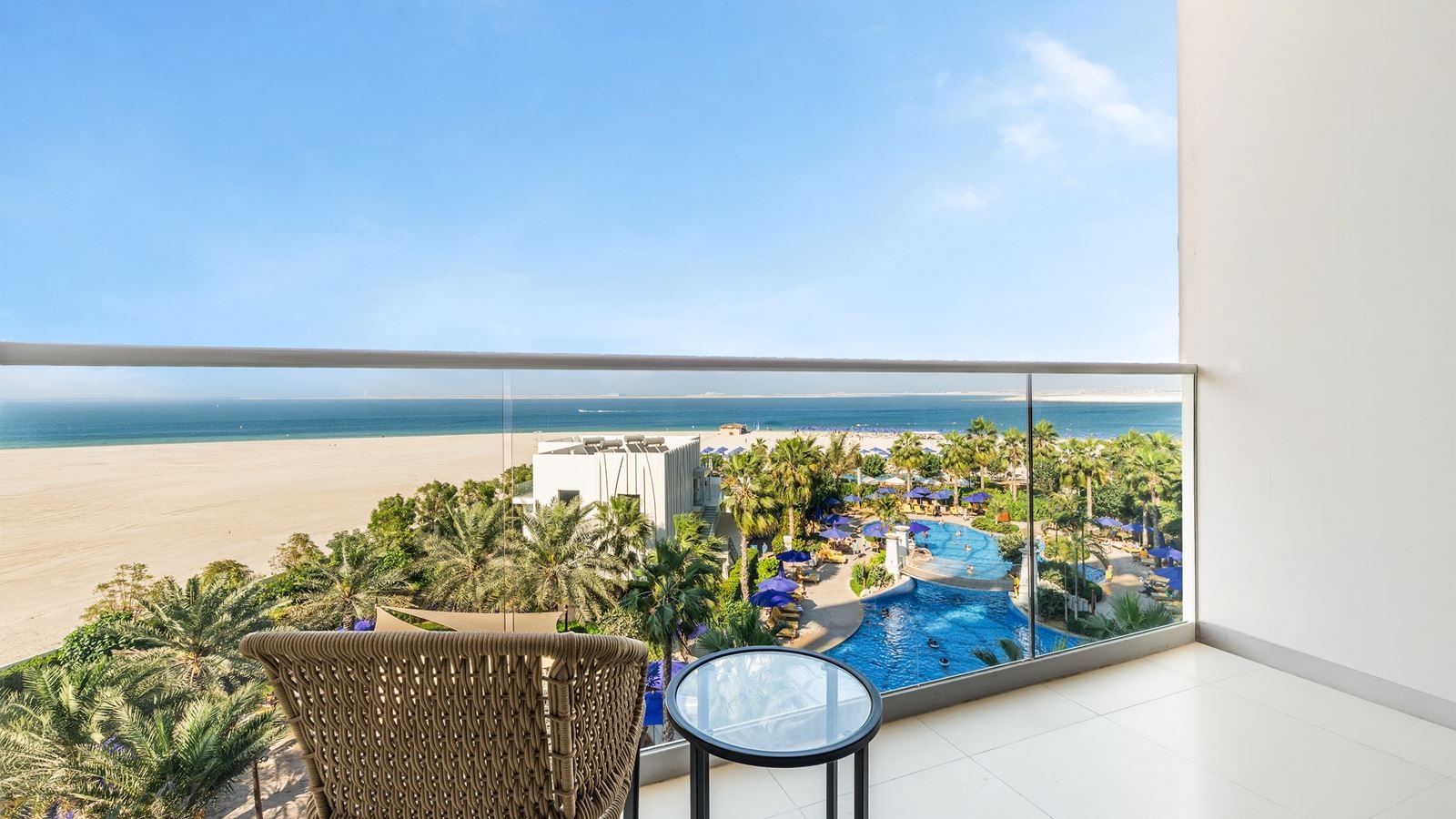 rooms-mirage-superior-room-sea-view-w-bunk-beds