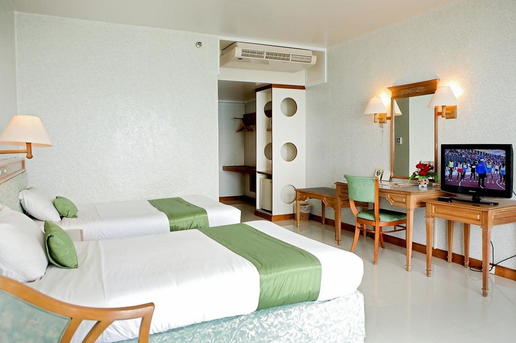 rooms-superior-room