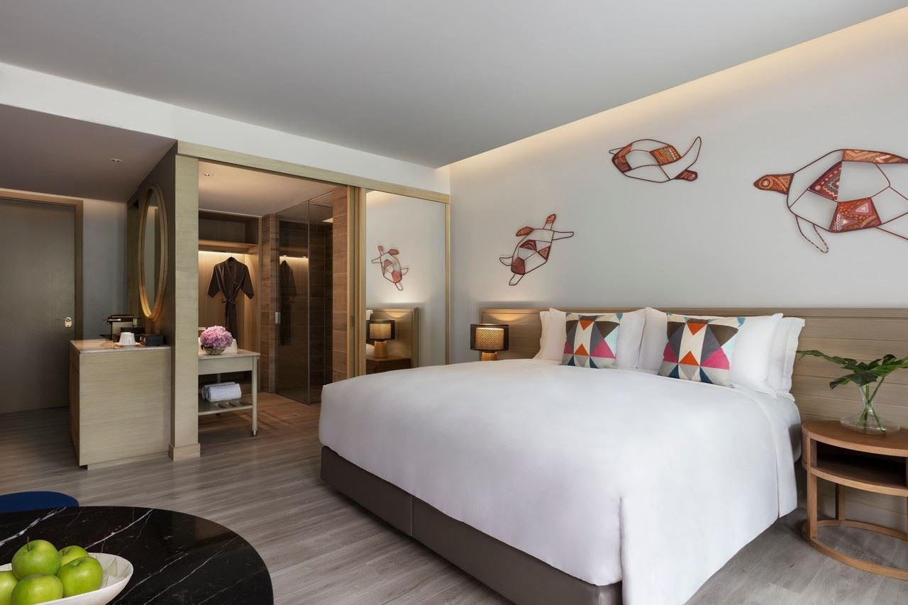 rooms-deluxe-room