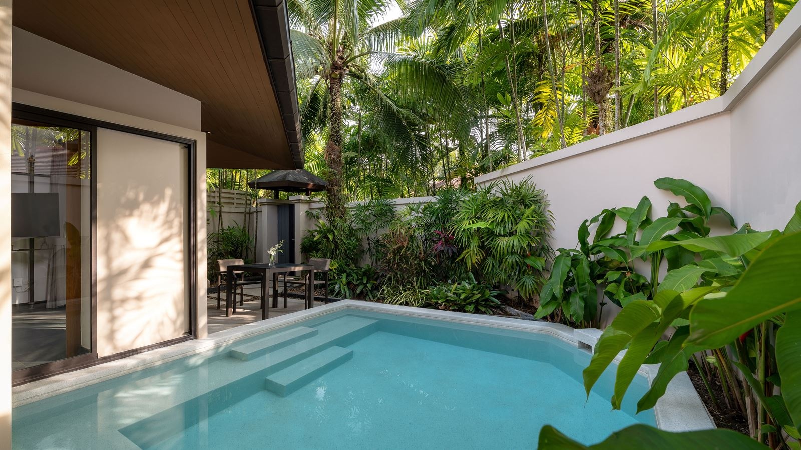 rooms-pool-villa