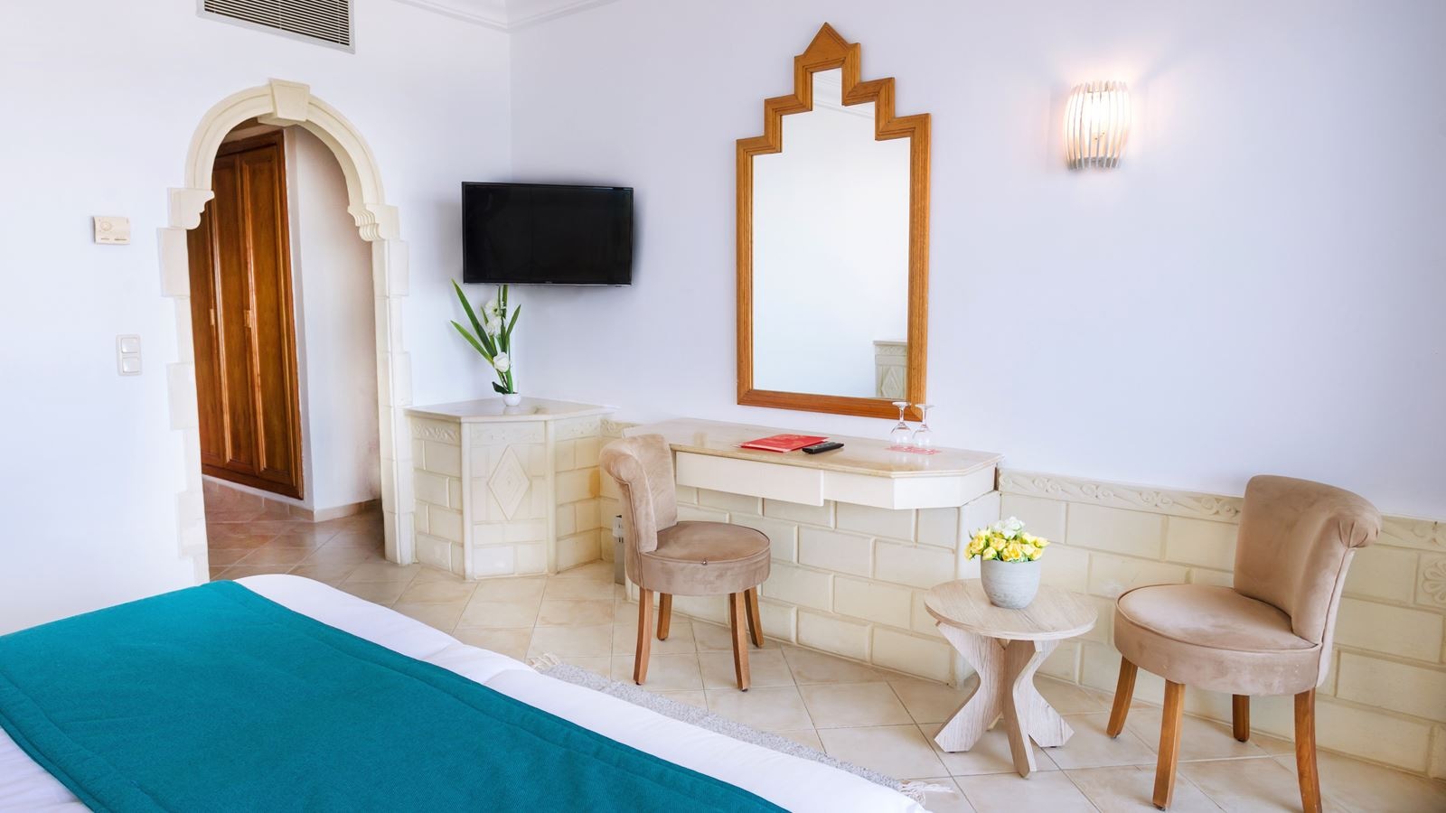 rooms-standard-room