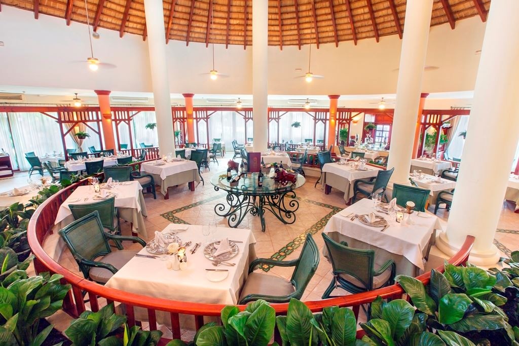 restaurants-garden-grill-restaurant