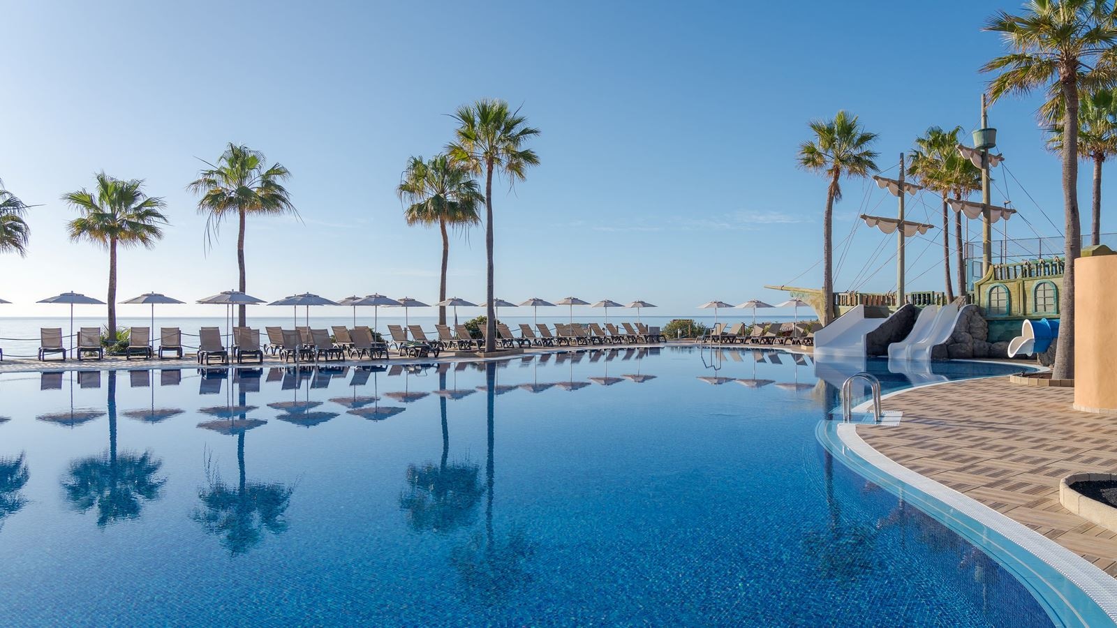 pools-outdoor-pool